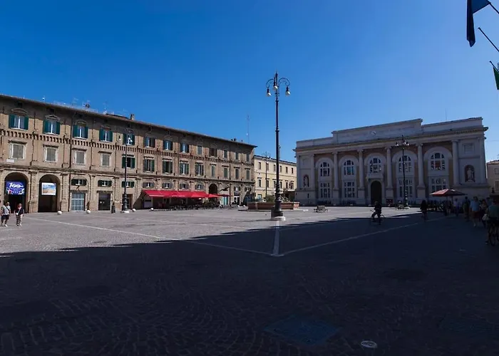 Ducale Home In Piazza Del Popolo A Pesaro