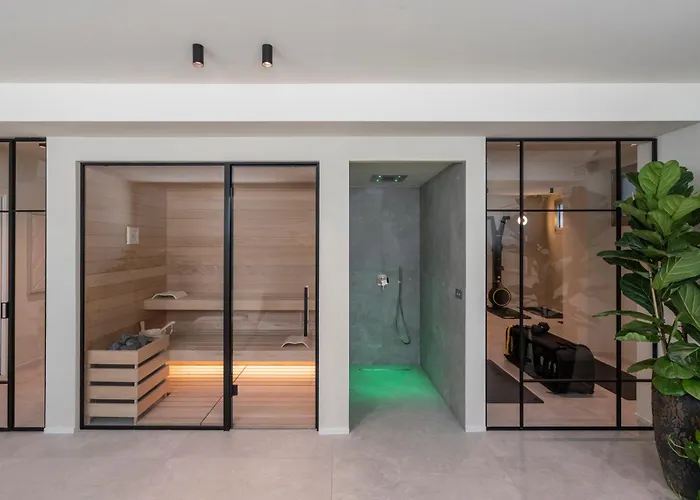 Opera Suite Hotel Pesaro